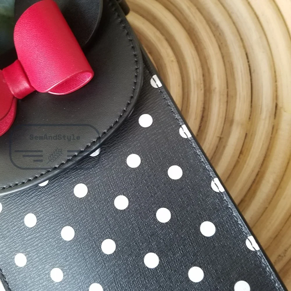 Kate Spade Minnie Mouse Disney N/S Phone Crossbody Bag Purse Black White - Picture 6 of 11